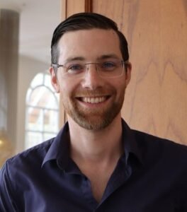 Dr Sam Manger